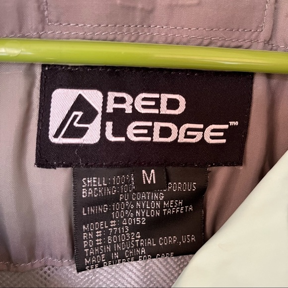 EUC Red Ledge ski jacket - Picture 3 of 8